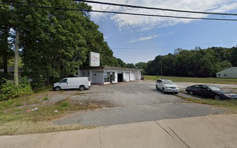 Auto Repair Shop «D & I Auto Services», reviews and photos, 15412 Warwick Blvd, Newport News, VA 23608, USA