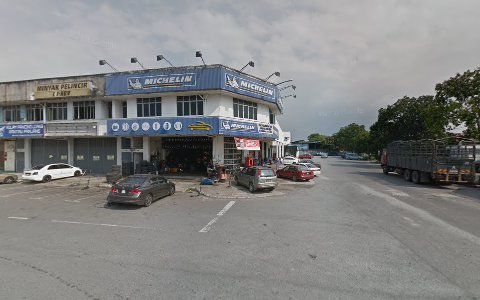 Michelin Batu 4 Jalan Kapar di bandar Klang