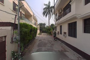 Lata Ravindera Nursing Home image