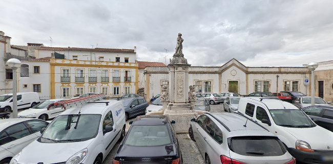 Largo Serpa Pinto 8 Parking - Portalegre