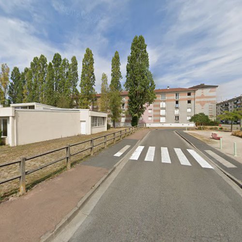 École primaire publique Pierre et Marie Curie à Cosne-Cours-sur-Loire