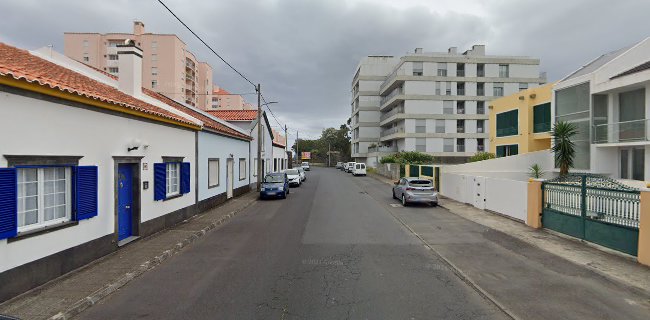 Consultório Dentário Filipe Cymbron, Sociedade Unipessoal Lda. - Ponta Delgada