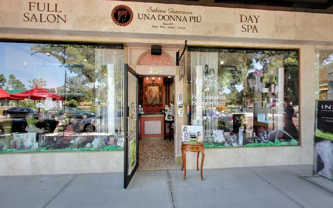 Beauty Salon «Una Donna Piu Beauty Salon And Spa», reviews and photos, 216 N Park Ave, Winter Park, FL 32789, USA