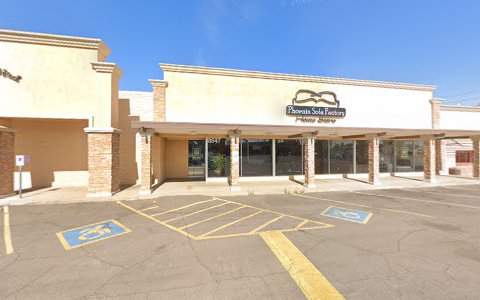Thrift Store «Society of St. Vincent de Paul - Thunderbird Thrift Store», reviews and photos, 3547 W Thunderbird Rd, Phoenix, AZ 85053, USA