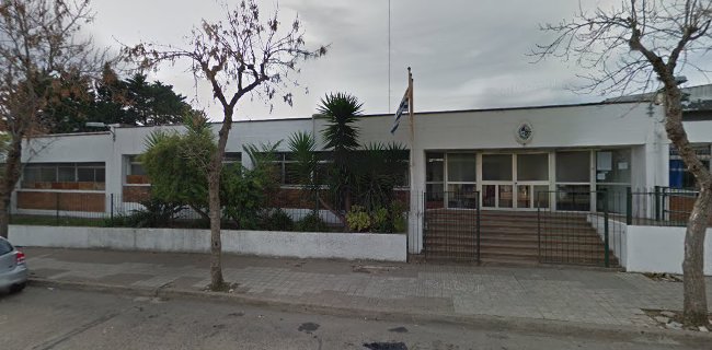 Liceo Nº2 Justino Zavala Muniz - Escuela
