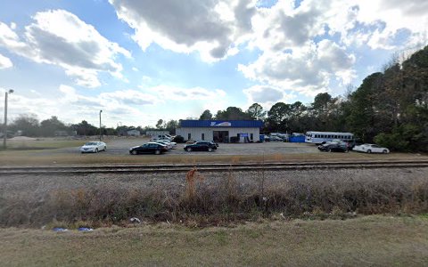 Auto Body Shop «Maaco Collision Repair & Auto Painting», reviews and photos, 610 W Lucas St, Florence, SC 29501, USA