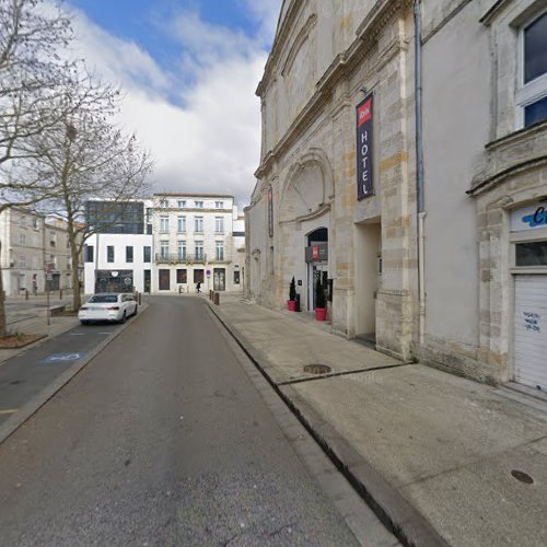 Borne de recharge de véhicules électriques Virta Station de recharge La Rochelle