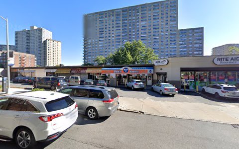 Grocery Store «Bens Meat O Mat Inc», reviews and photos, 19 Knolls Cres # B, Bronx, NY 10463, USA