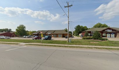 Bennett Patterson, DC - Pet Food Store in Baldwin City Kansas