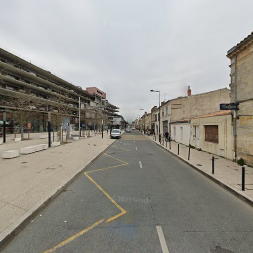 Borne de recharge de véhicules électriques INDIGO Charging Station Bordeaux