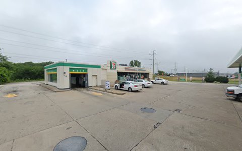Convenience Store «7-Eleven», reviews and photos, 1700 Brookpark Rd, Cleveland, OH 44109, USA