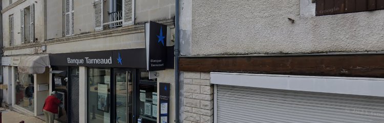 Photo du Banque Banque Tarneaud à Mareuil