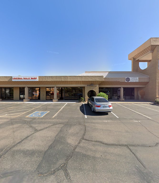 Hanger Clinic: Arizona Walk Shop