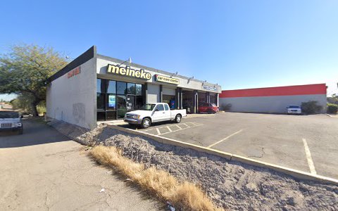 Auto Repair Shop «Meineke Car Care Center», reviews and photos, 3332 N Oracle Rd, Tucson, AZ 85705, USA