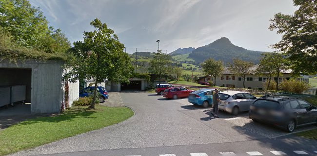 Parkplatz Sportplatz - Glarus Nord
