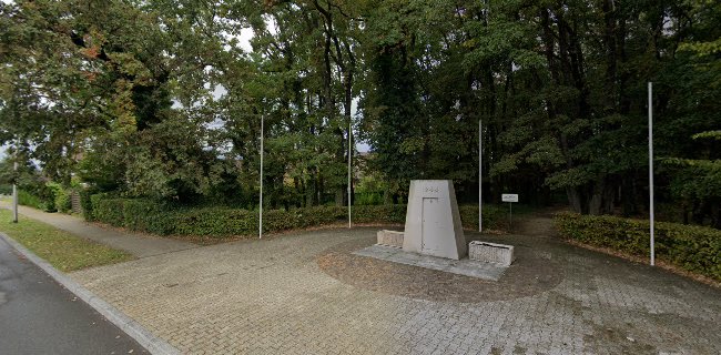 Monument du charnier, mémorial 1944