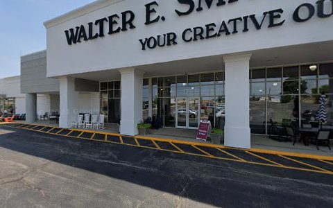 Furniture Store «Walter E Smithe Furniture + Design», reviews and photos, 177 E Army Trail Rd, Glendale Heights, IL 60139, USA