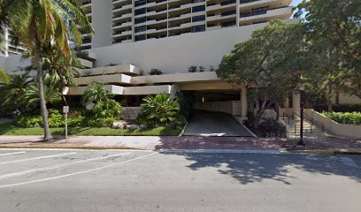 Dr Gordon Braun - Chiropractor in Miami Beach Florida