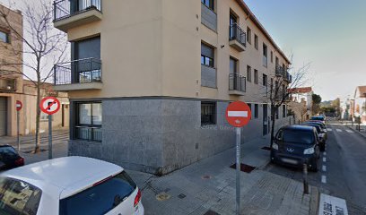 Escuela Emili Carles-Tolrà en Castellar del Vallès