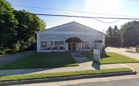 Funeral Home «Storke Funeral Home», reviews and photos, 111 S Main St, Bowling Green, VA 22427, USA