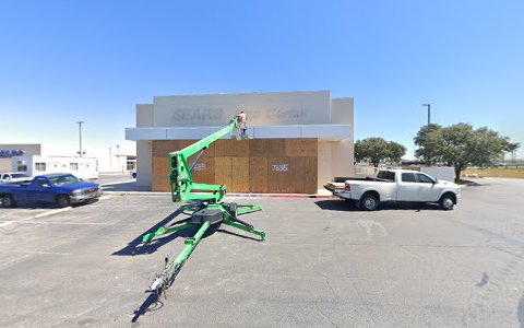 Auto Repair Shop «Sears Auto Center», reviews and photos, 7635 I-35, San Antonio, TX 78224, USA