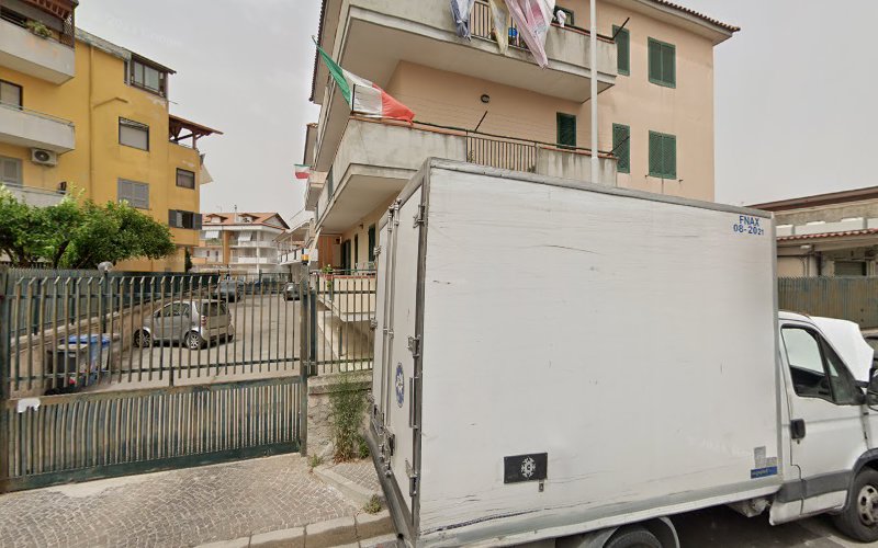 Taglia e cuci - Via Fratelli Maristi - Giugliano in Campania
