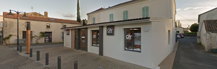 Photo du Banque Crédit Agricole Charente-Maritime Deux-Sèvres à Courçon