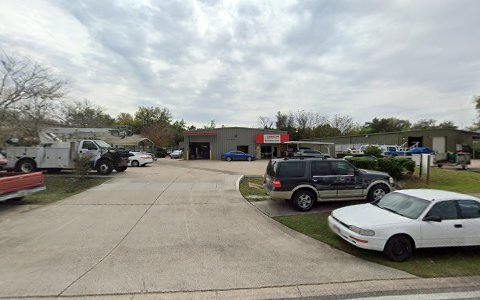 Auto Body Shop «R & R Collision CARSTAR Center», reviews and photos, 2580 Pemberton Dr, Apopka, FL 32703, USA