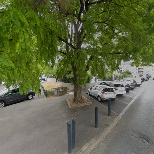 Borne de recharge de véhicules électriques SIGE en Île-de-France Charging Station Goussainville