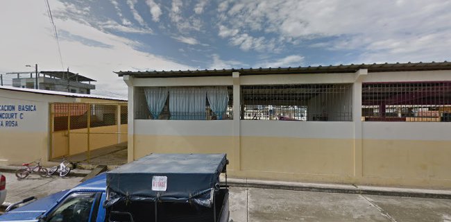Escuela de Educación Básica "Julio Lorenzo Betancourt Caillagua" - Santa Rosa