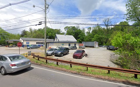 Auto Repair Shop «Harrods Creek Auto», reviews and photos, 6337 River Rd, Prospect, KY 40059, USA
