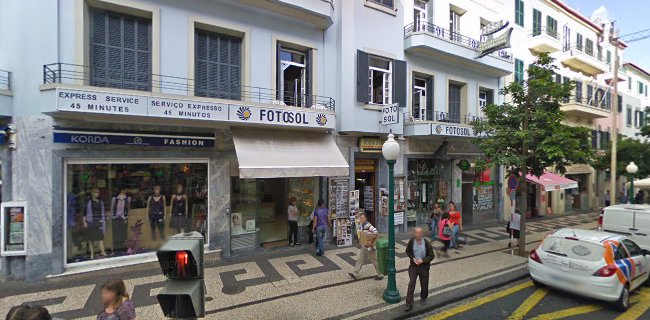 Rua Dr. Fernão de Ornelas nº7, 9050-021 Funchal, Portugal