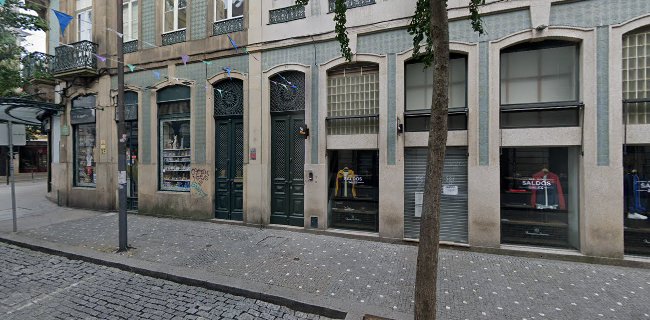 R. de Cândido dos Reis 27, 4050-152 Porto, Portugal