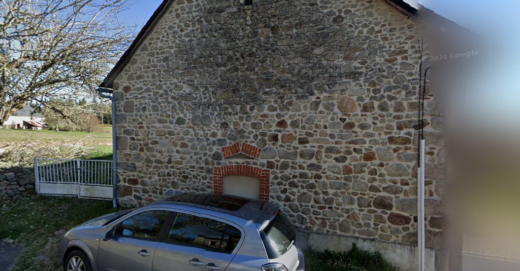 La longère à Sainte-Marie-Lapanouze (Corrèze 19)
