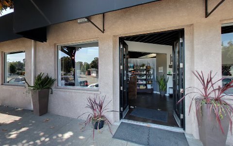 Hair Salon «Vizions Beauty Salon», reviews and photos, 22715 Foothill Blvd, Hayward, CA 94541, USA