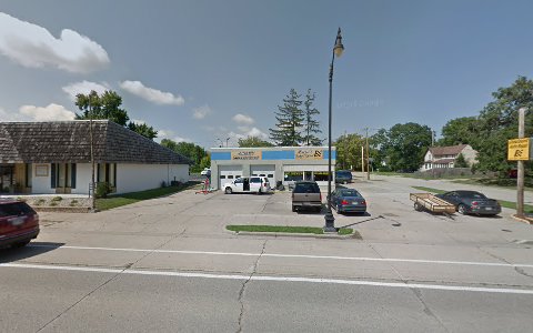 Auto Repair Shop «Discount Auto Repair», reviews and photos, 1023 N Main St, Oshkosh, WI 54901, USA