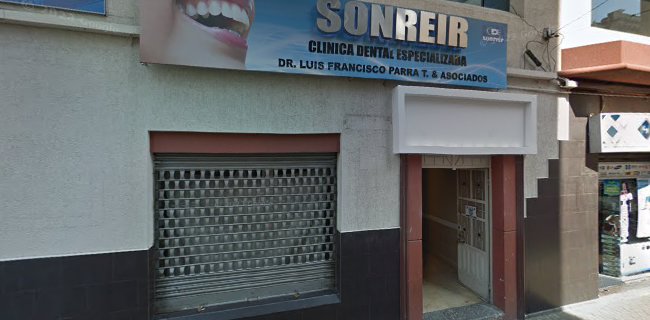 Clínica Dental Especializada SONREIR