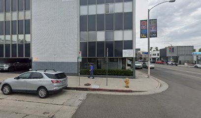 Melrose Chiropractic - Pet Food Store in Los Angeles California