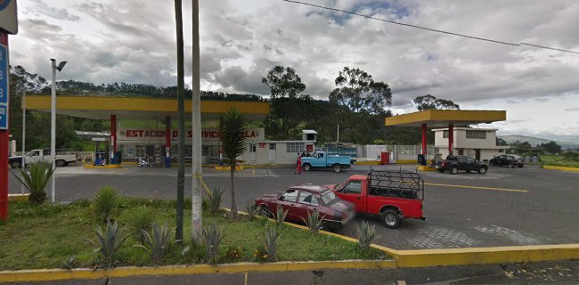 Estación de Servicio "Ayala" - Gasolinera