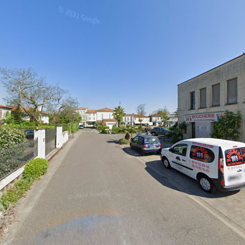 Borne de recharge de véhicules électriques SDEE Gironde Station de recharge Gujan-Mestras