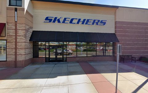 Shoe Store «SKECHERS Factory Outlet», reviews and photos, 7150 Valley Creek Rd #208, Woodbury, MN 55129, USA