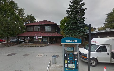 Gas Station «Alpinemart», reviews and photos, 968 Mountain Rd, Stowe, VT 05672, USA