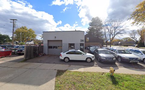 Auto Repair Shop «Quality Foreign Car Service», reviews and photos, 3282 Coolidge Hwy, Berkley, MI 48072, USA
