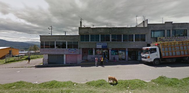 Car Empresa Electica Quito- Centro De Recaudacion - Quito