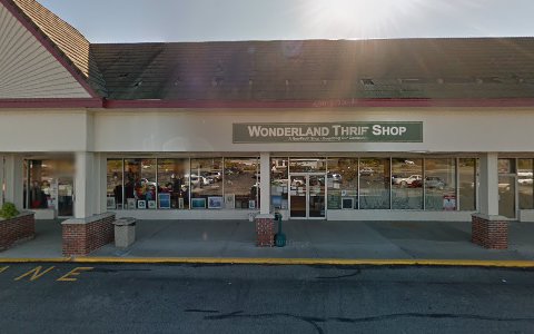 Thrift Store «Wonderland Thrift Shop», reviews and photos, 28 Portsmouth Ave, Stratham, NH 03885, USA
