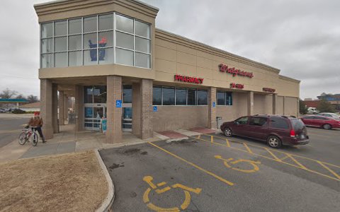 Drug Store «Walgreens», reviews and photos, 615 W Main St, Norman, OK 73069, USA