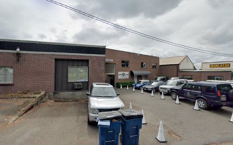Auto Repair Shop «Kings Cross Automotive - Independent Jaguar & Land Rover Service», reviews and photos, 315 E Reserve St, Vancouver, WA 98661, USA