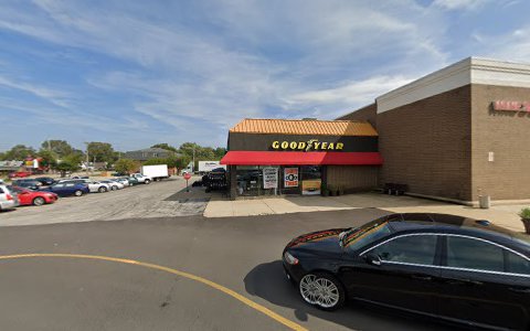 Auto Repair Shop «VIP Tire», reviews and photos, 7121 W 171st St, Tinley Park, IL 60477, USA