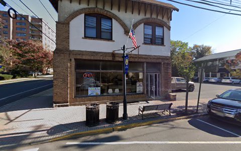 Laundromat «Atlantic Laundromat & Dry Cleaner», reviews and photos, 28 1st Ave, Atlantic Highlands, NJ 07716, USA