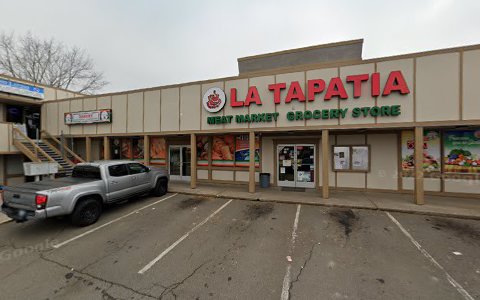 Mexican Grocery Store «La Tapitia Market #2», reviews and photos, 1025 E Powell Blvd #107, Gresham, OR 97030, USA